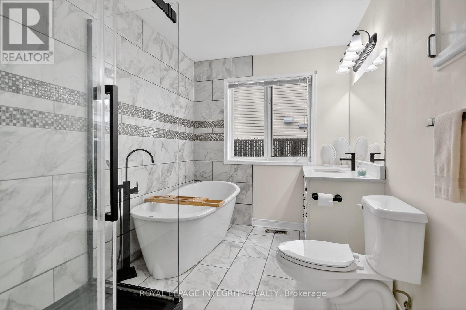 161 Longshire Circle, Ottawa, Ontario  K2J 4L2 - Photo 33 - X12883936