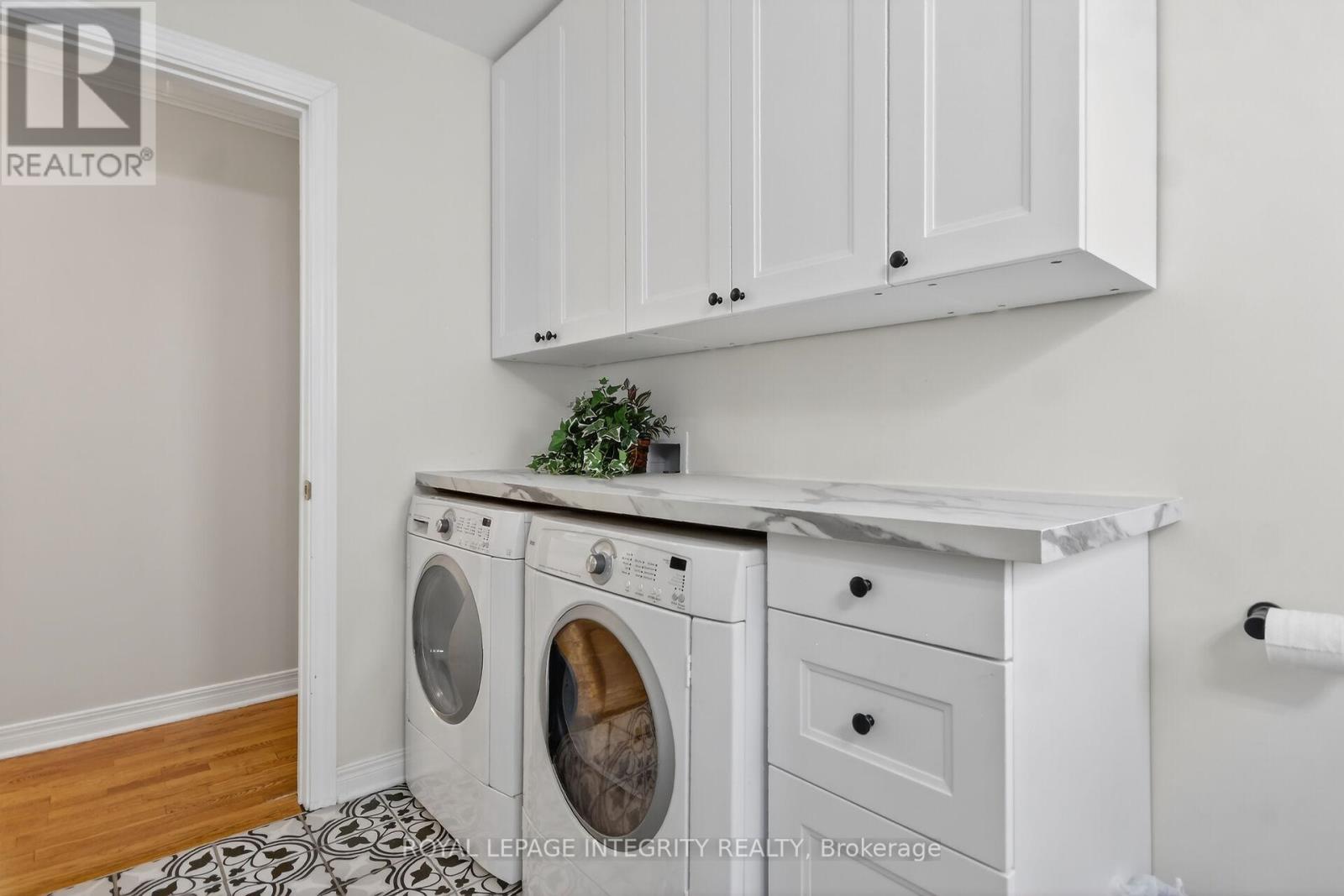 161 Longshire Circle, Ottawa, Ontario  K2J 4L2 - Photo 37 - X12883936