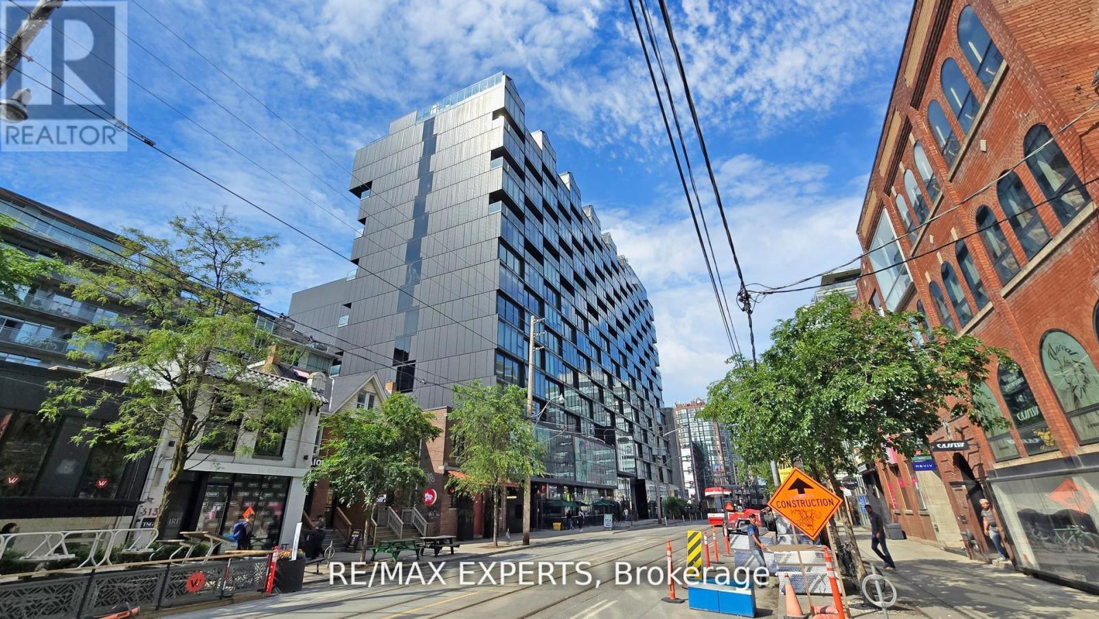 1418 - 629 King Street W, Toronto, Ontario  M5V 1M5 - Photo 2 - C12883910