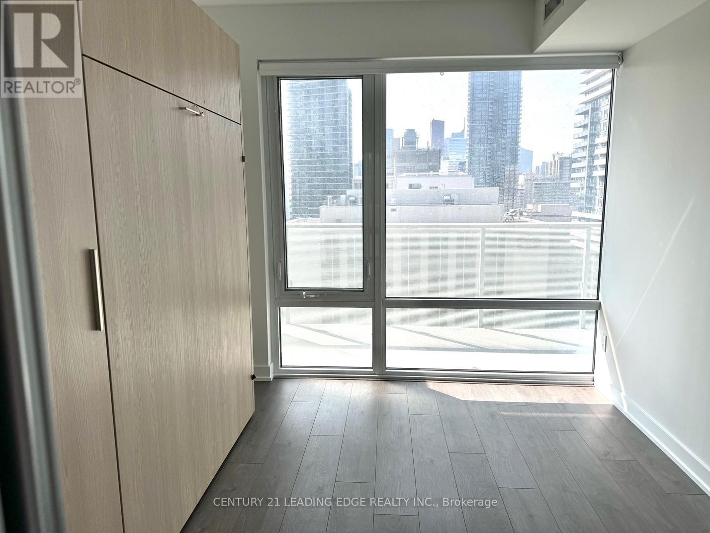 1610 - 501 Yonge Street, Toronto, Ontario  M4Y 0G8 - Photo 4 - C12883932