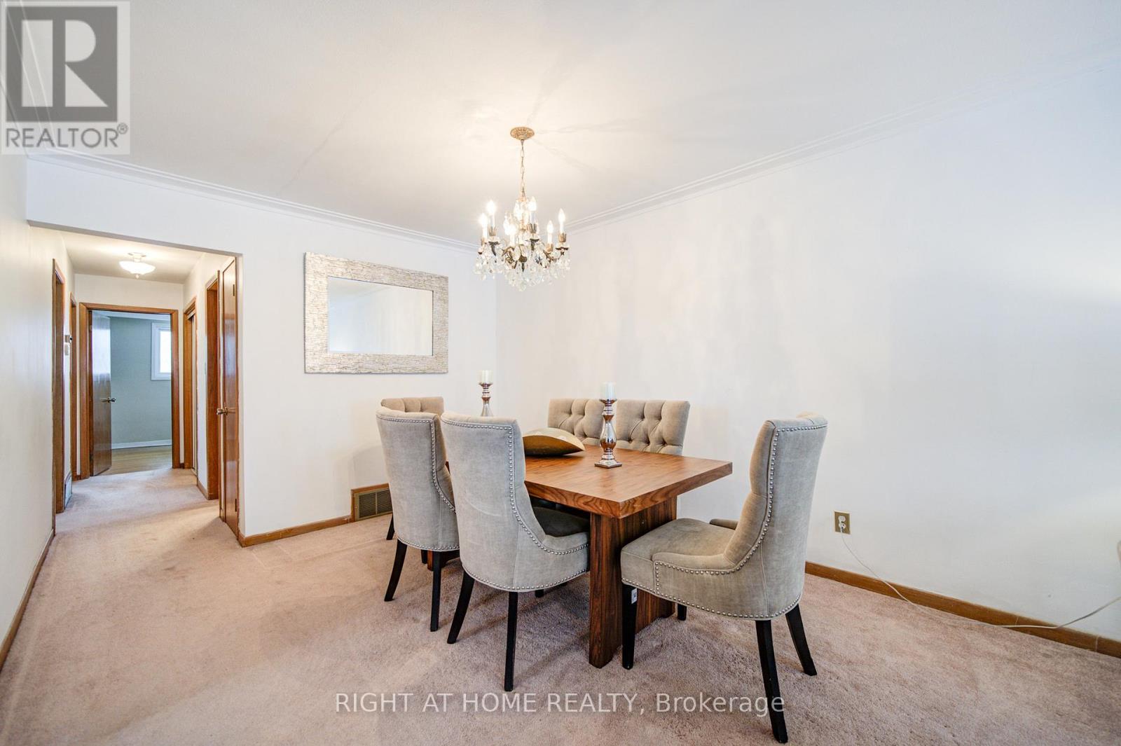 14 Castlebury Crescent, Toronto (Bayview Woods-Steeles), Ontario  M2H 1W6 - Photo 6 - C12883938