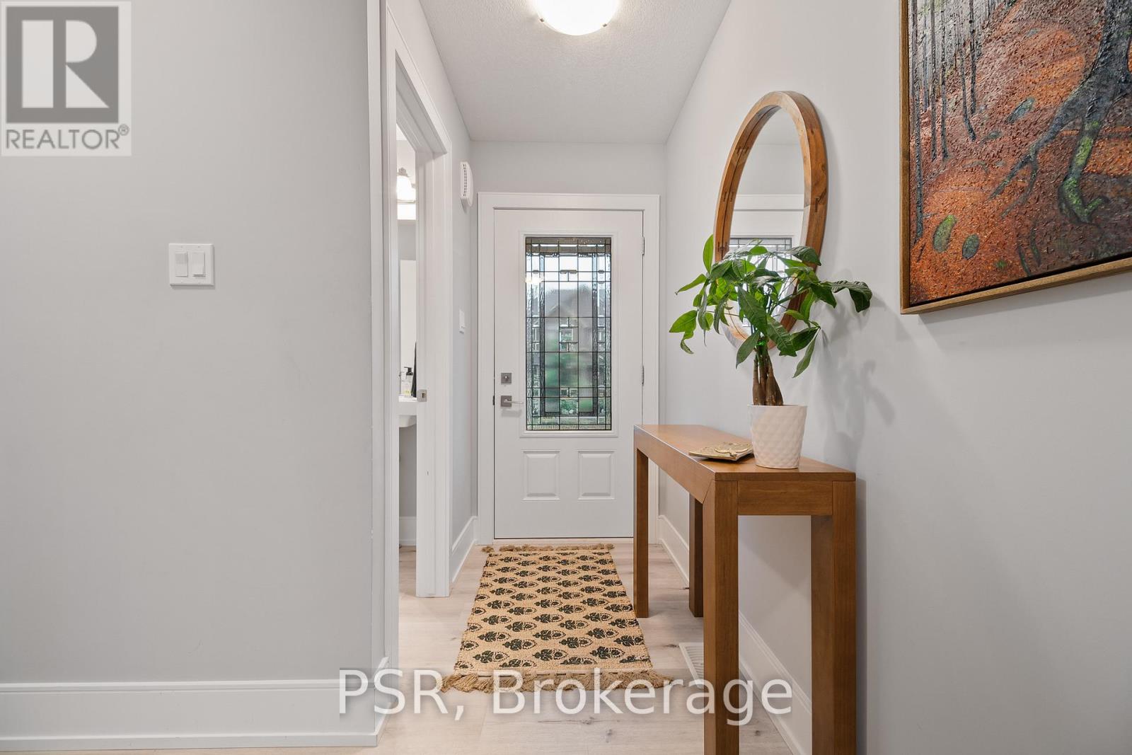 48 George Zubek Drive, Collingwood, Ontario  L9Y 1M5 - Photo 5 - S12883914