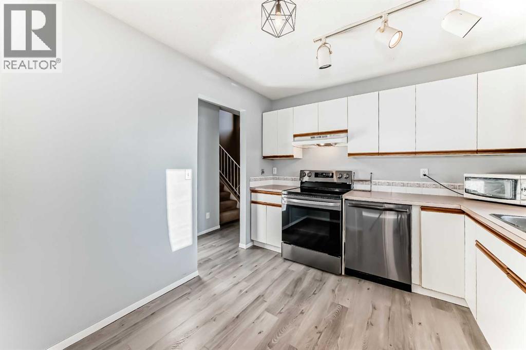 20, 123 Queensland Drive Se, Calgary, Alberta  T2J 5J4 - Photo 7 - A2272201