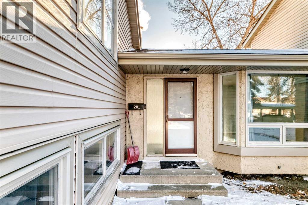 20, 123 Queensland Drive Se, Calgary, Alberta  T2J 5J4 - Photo 2 - A2272201