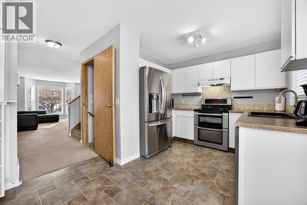 10884 Hidden Valley Drive Nw, Calgary, Alberta  T3A 5H2 - Photo 10 - A2290313