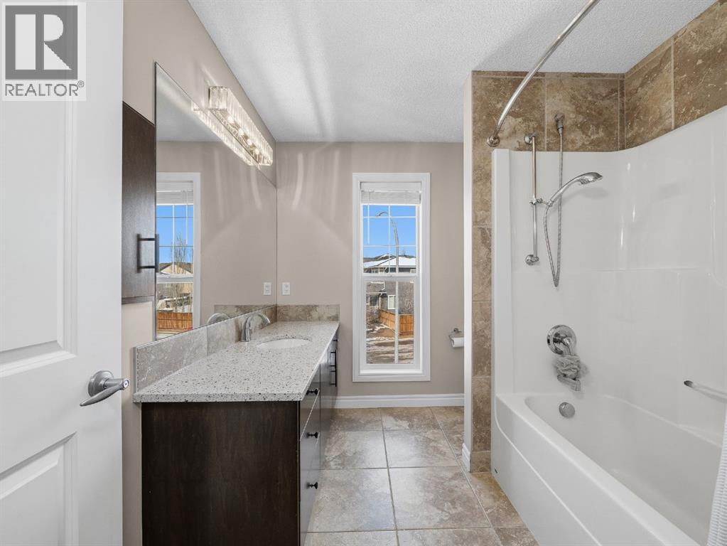 91 Silverado Ridge Crescent Sw, Calgary, Alberta  T2X 0J8 - Photo 31 - A2293435