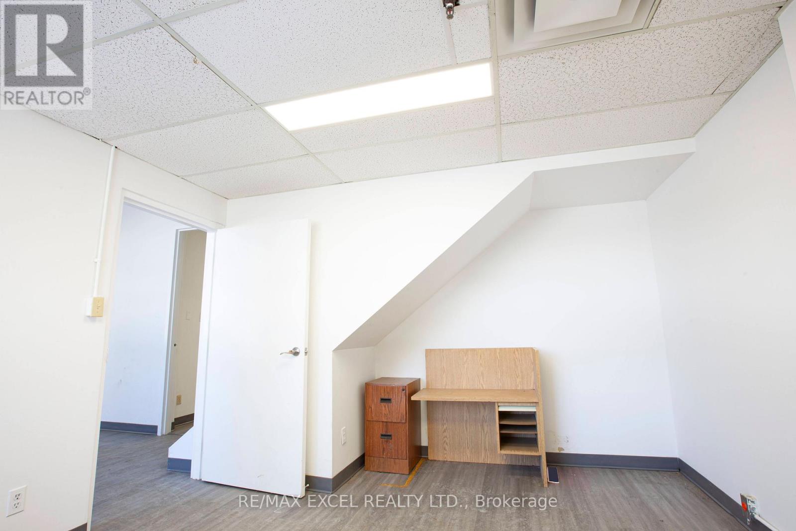 8 - 37 Ferrier Street, Markham, Ontario  L3R 3K6 - Photo 15 - N12883916