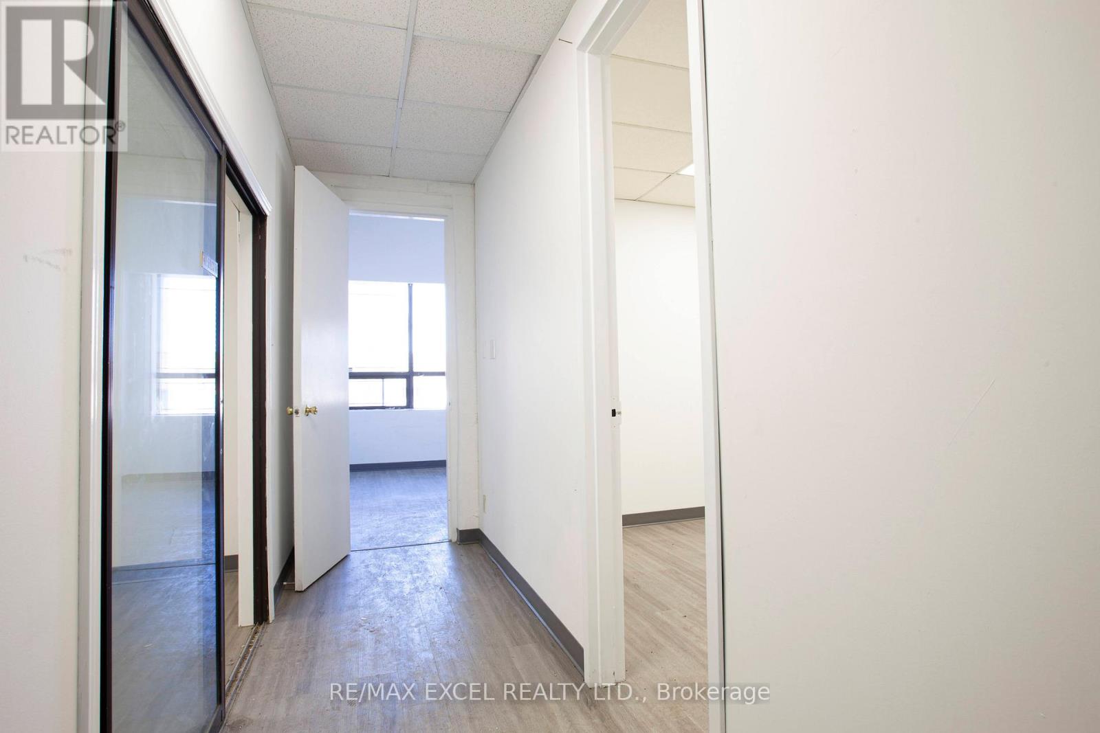 8 - 37 Ferrier Street, Markham, Ontario  L3R 3K6 - Photo 25 - N12883916