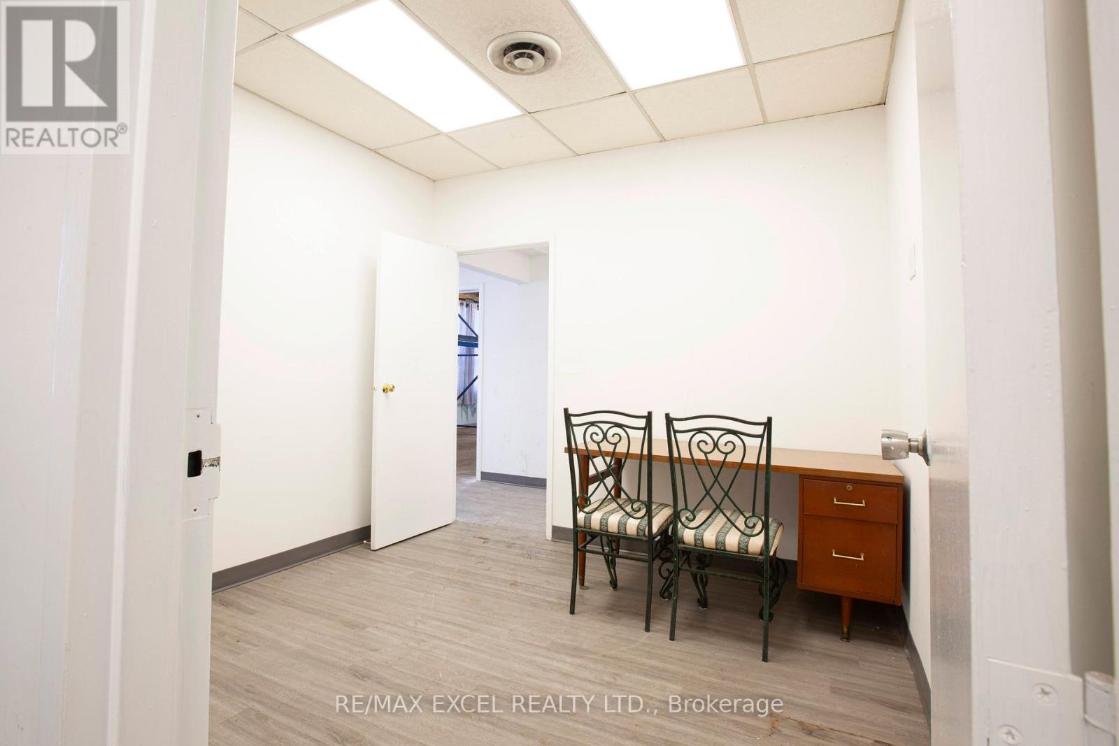 8 - 37 Ferrier Street, Markham, Ontario  L3R 3K6 - Photo 26 - N12883916