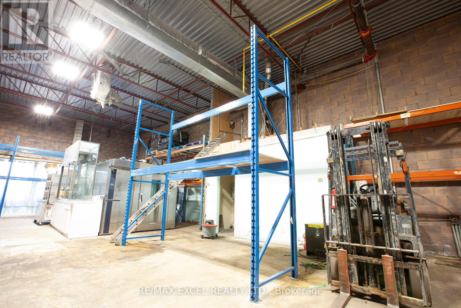 8 - 37 Ferrier Street, Markham, Ontario  L3R 3K6 - Photo 45 - N12883916