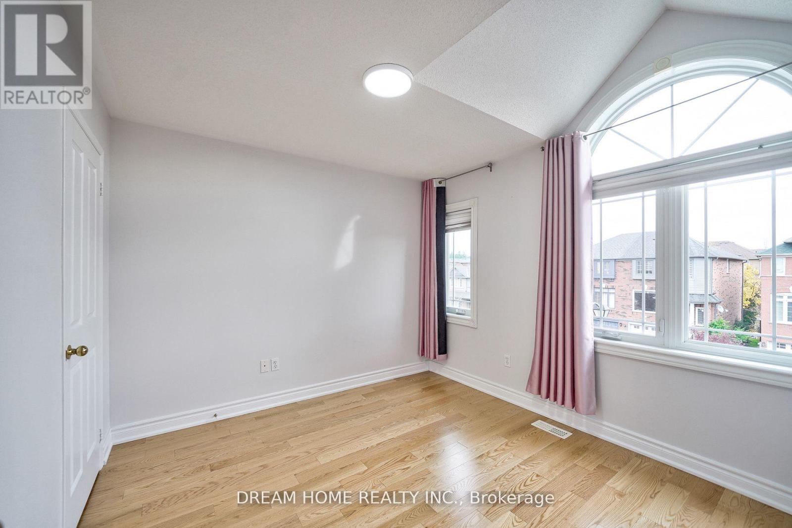 290 Harbord Street, Markham, Ontario  L6C 2E4 - Photo 17 - N12883918