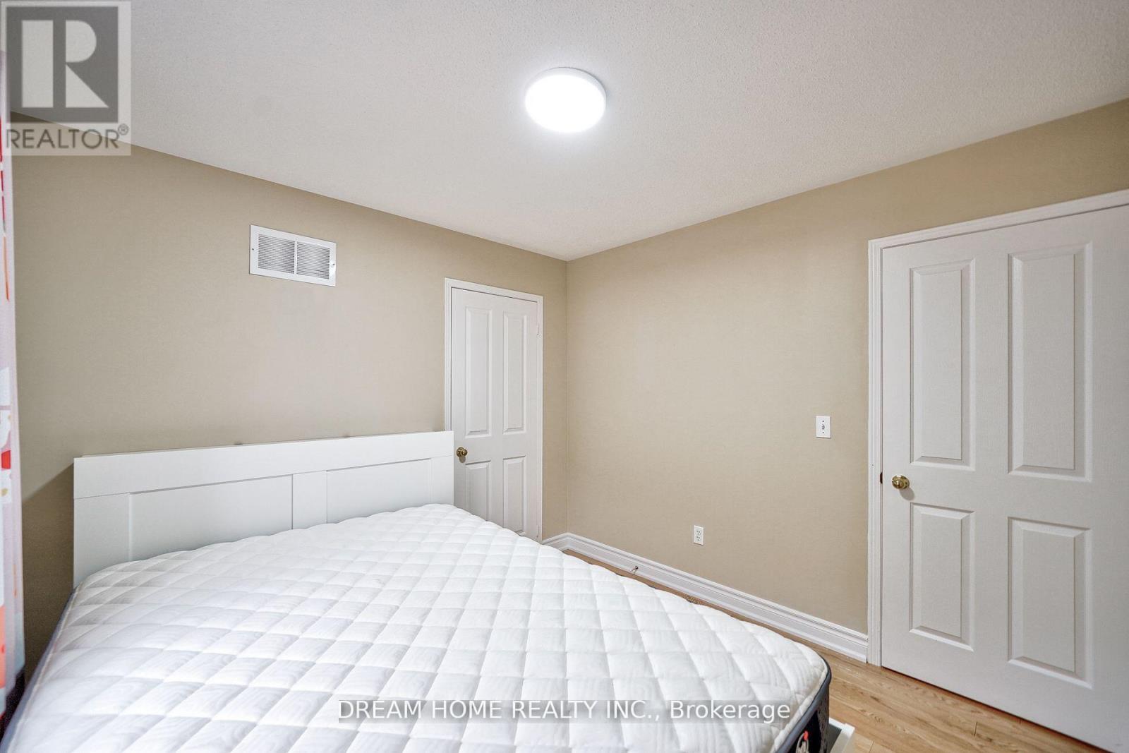 290 Harbord Street, Markham, Ontario  L6C 2E4 - Photo 20 - N12883918