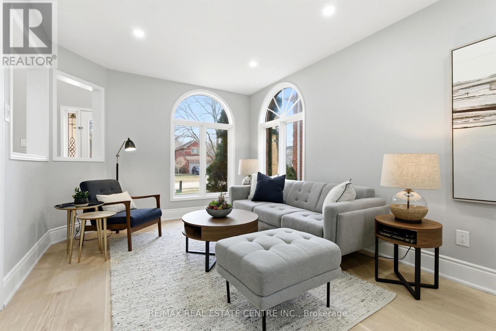 2216 Vista Oak Road, Oakville, Ontario  L6M 3L7 - Photo 20 - W12876788