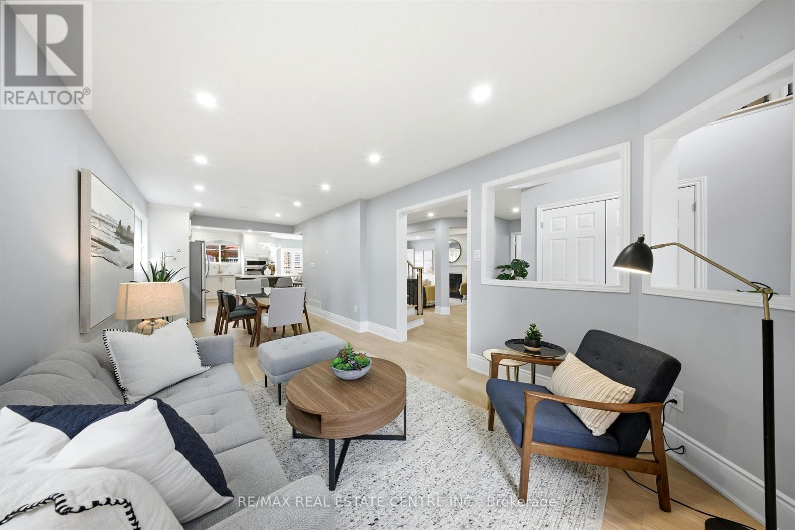 2216 Vista Oak Road, Oakville, Ontario  L6M 3L7 - Photo 22 - W12876788