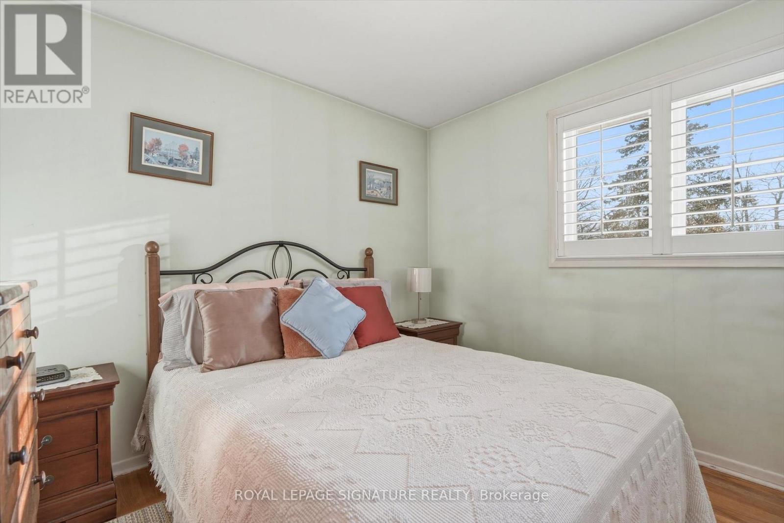 1389 Tyneburn Crescent, Mississauga, Ontario  L4X 1P6 - Photo 21 - W12883912