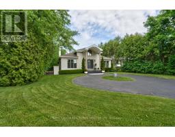 3423 LAKESHORE ROAD, Burlington, Ontario