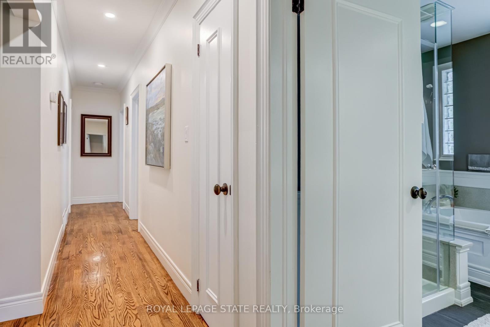 2047 Ardleigh Road, Oakville, Ontario  L6J 1V6 - Photo 14 - W12883928