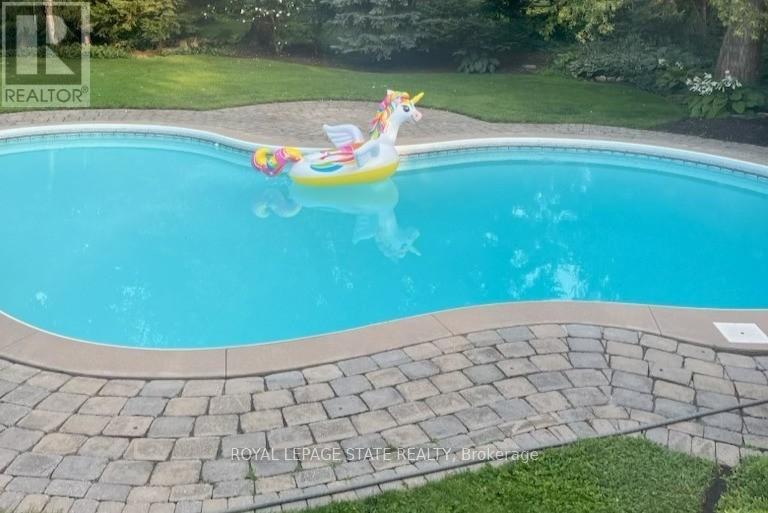 2047 Ardleigh Road, Oakville, Ontario  L6J 1V6 - Photo 44 - W12883928