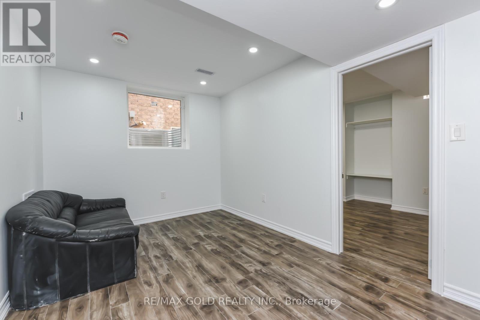 59 Vezna Crescent, Brampton, Ontario  L6X 5K4 - Photo 40 - W12883940