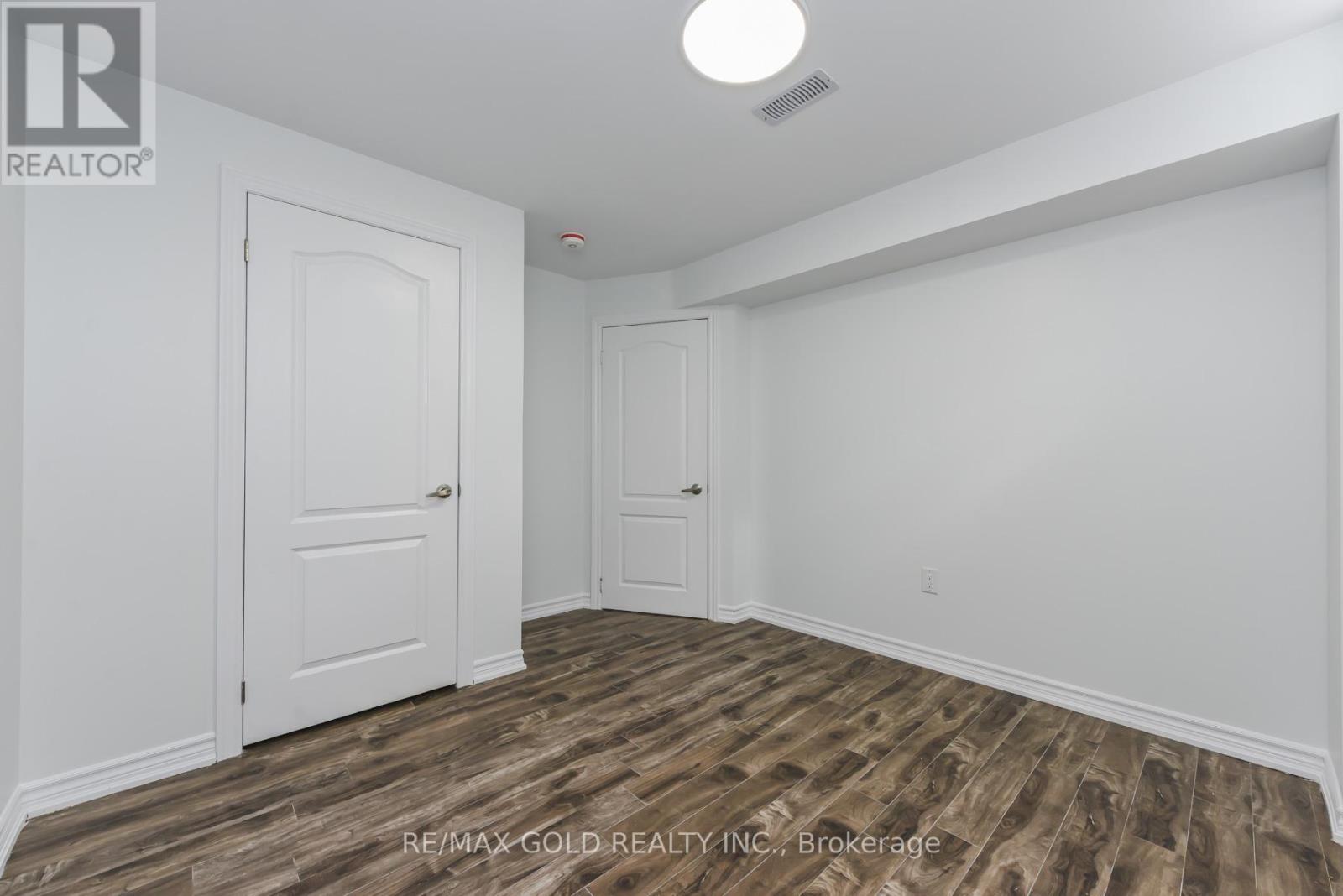 59 Vezna Crescent, Brampton, Ontario  L6X 5K4 - Photo 43 - W12883940