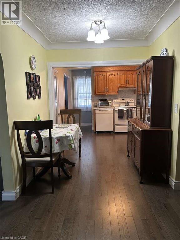 11 James Avenue, Brantford, Ontario  N3S 6Y2 - Photo 4 - 40809791