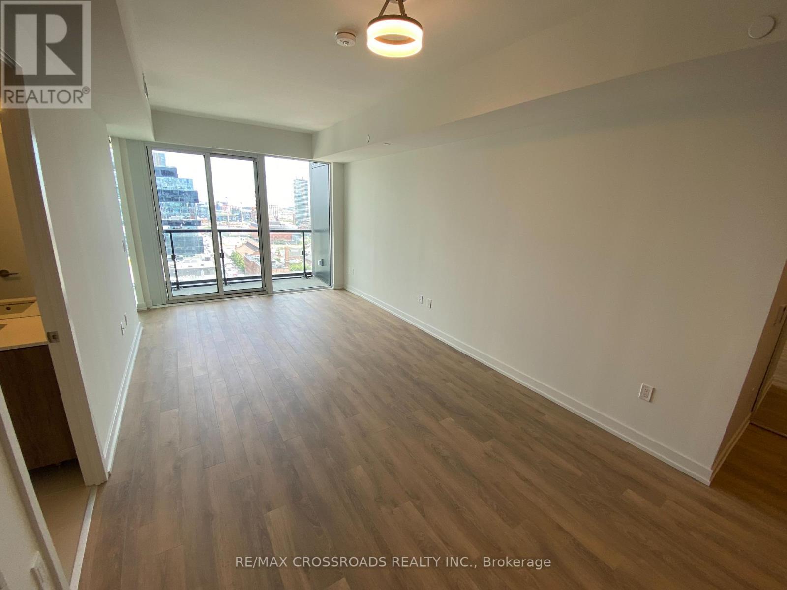 1811 - 158 Front Street, Toronto, Ontario  M5A 0K9 - Photo 13 - C12876754