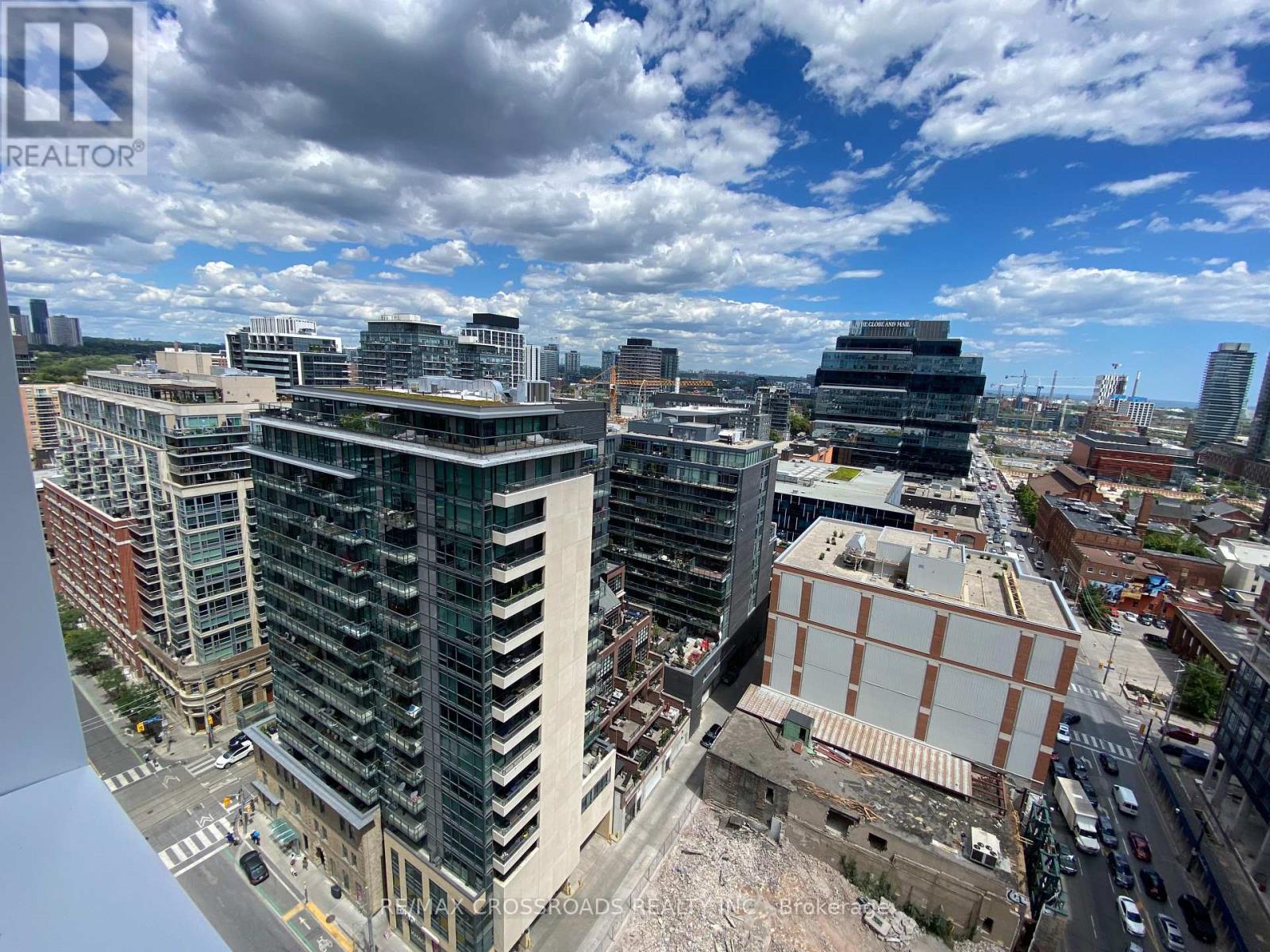 1811 - 158 Front Street, Toronto, Ontario  M5A 0K9 - Photo 18 - C12876754