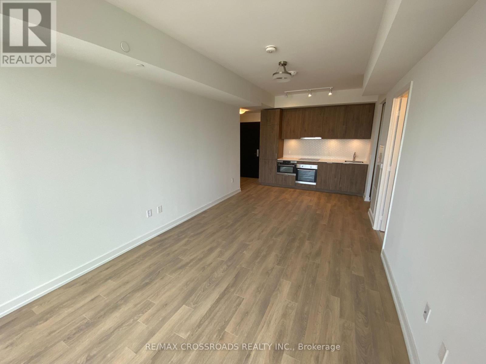 1811 - 158 Front Street, Toronto, Ontario  M5A 0K9 - Photo 6 - C12876754