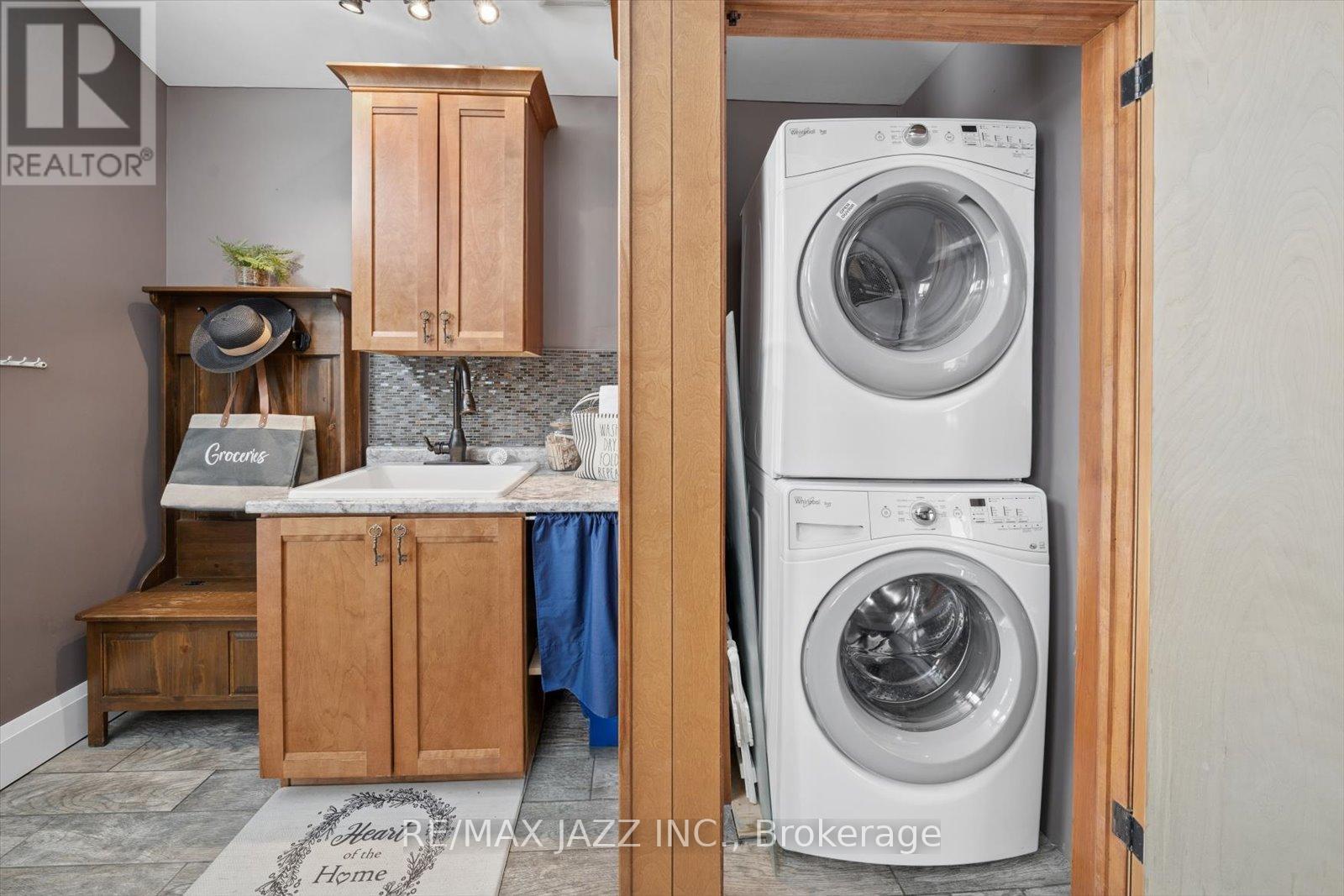 566 Masson Street, Oshawa, Ontario  L1G 5A3 - Photo 23 - E12883974