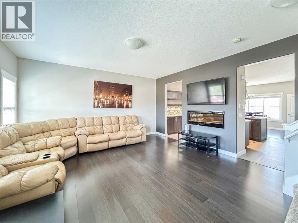 13, 300 Sparrow Hawk, Fort Mcmurray, Alberta T9K 0Y6 - Photo 4 - A2290013