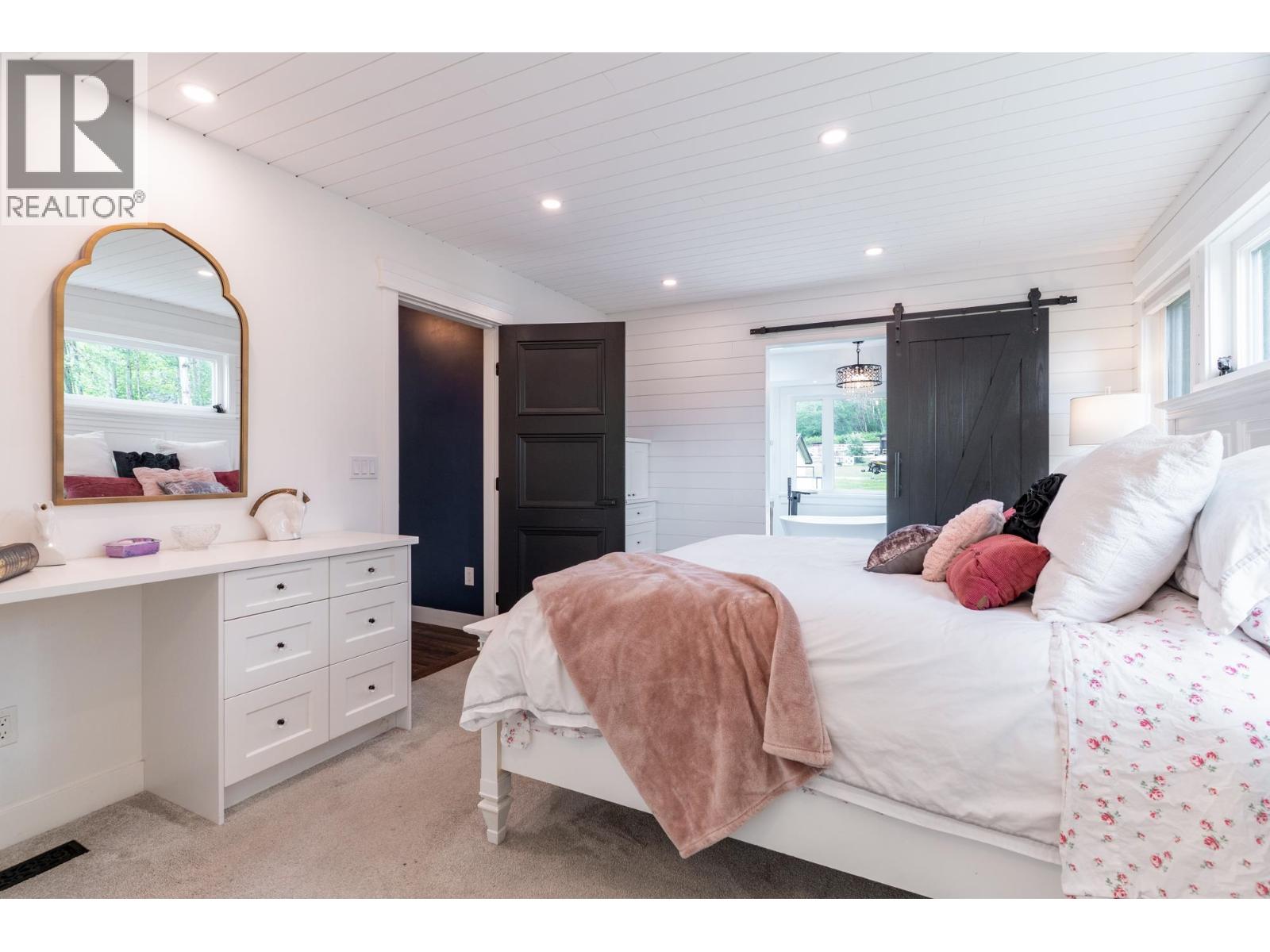 24991 100 Avenue, Maple Ridge, British Columbia  V2W 1S3 - Photo 11 - R3097467