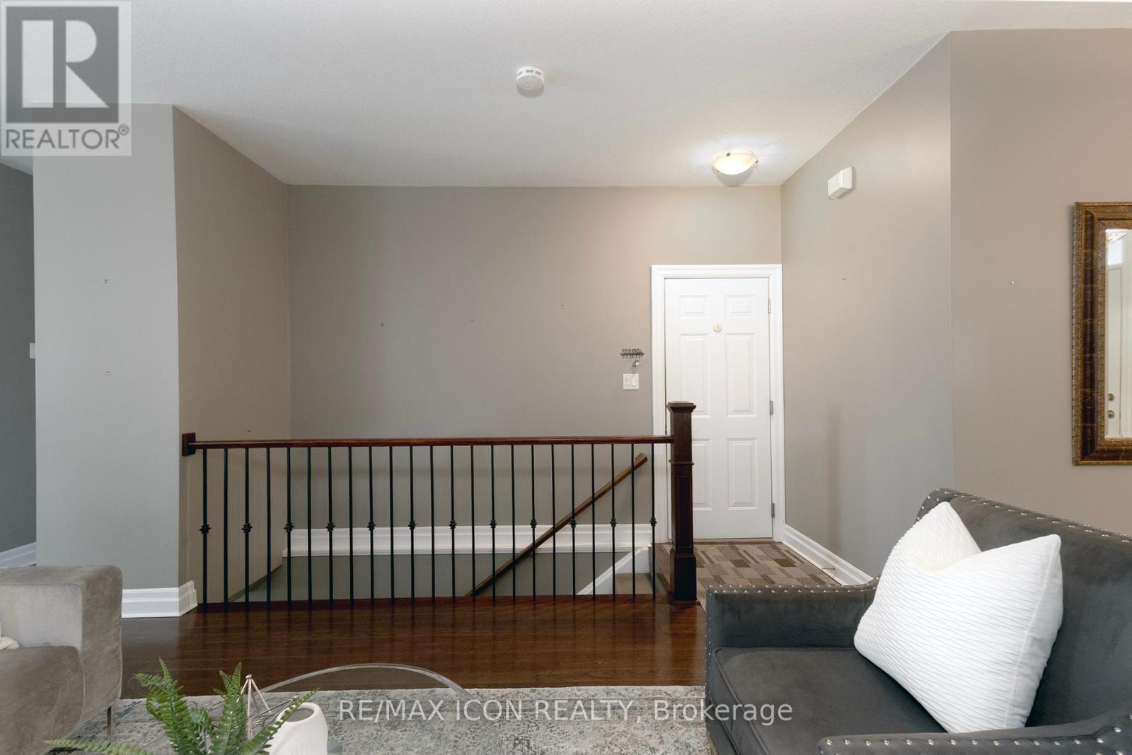 6756 St Andrews Circle, Plympton-Wyoming, Ontario  N0N 1E0 - Photo 8 - X12883996