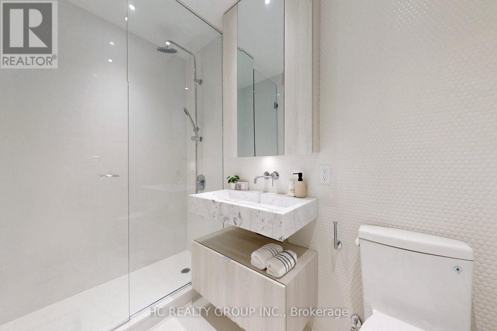 3902 - 11 Yorkville Avenue, Toronto, Ontario  M4W 0B7 - Photo 10 - C12883954