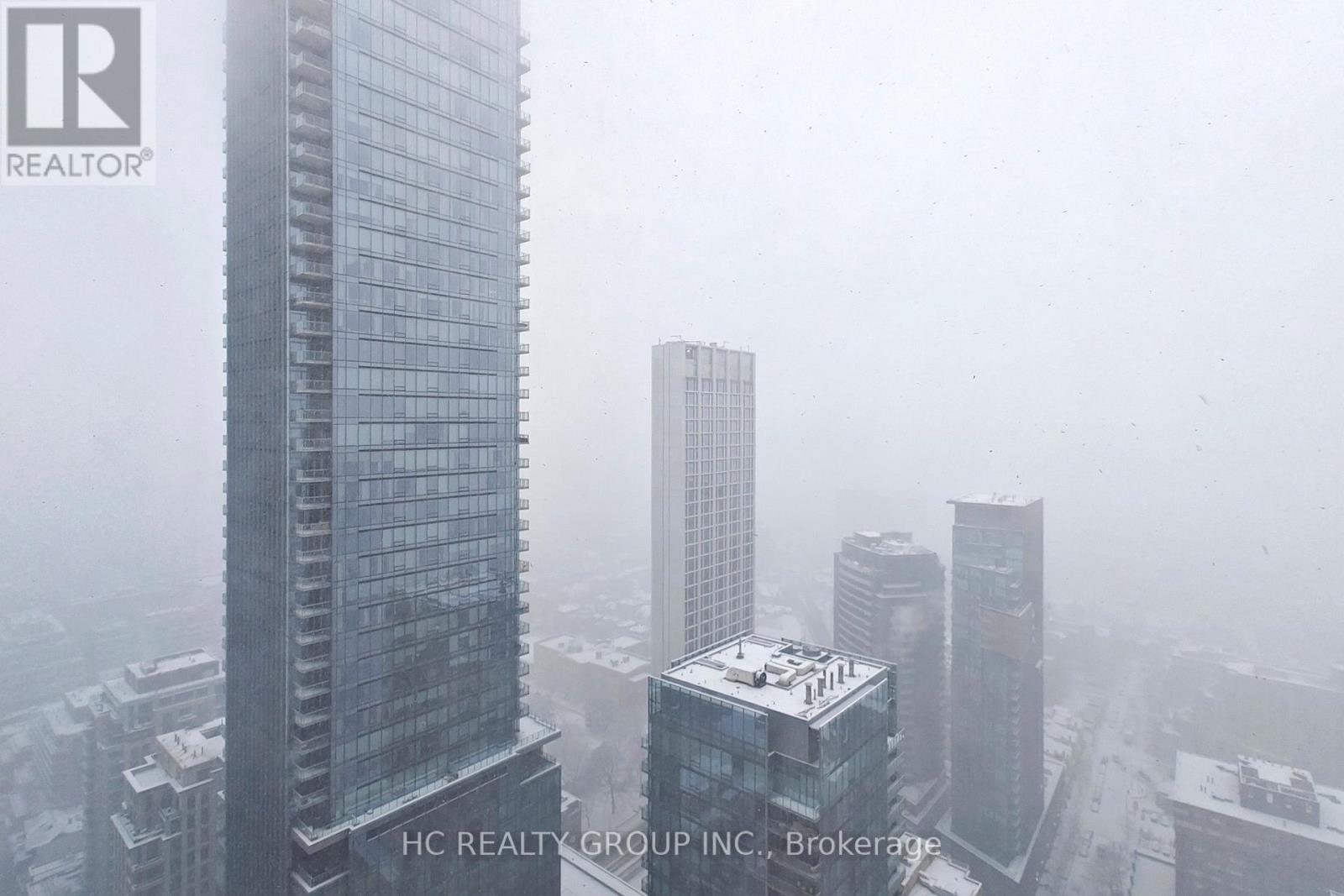 3902 - 11 Yorkville Avenue, Toronto, Ontario  M4W 0B7 - Photo 17 - C12883954