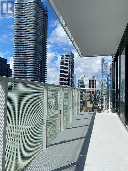 2402 - 501 Yonge Street, Toronto, Ontario  M4Y 0G8 - Photo 7 - C12884002