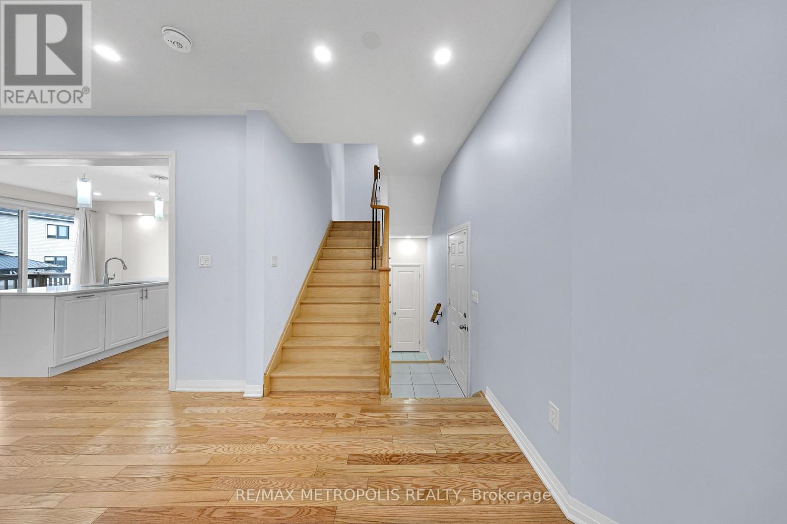 35 Clipper Lane, Clarington, Ontario  L1C 4B1 - Photo 19 - E12884000