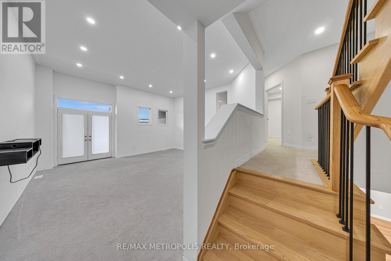 35 Clipper Lane, Clarington, Ontario  L1C 4B1 - Photo 21 - E12884000