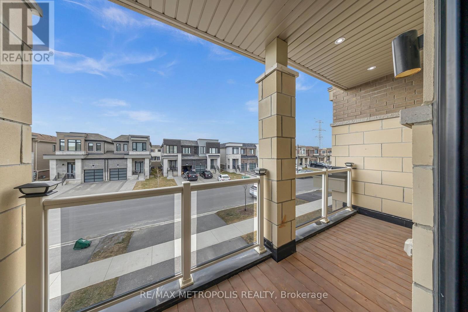 35 Clipper Lane, Clarington, Ontario  L1C 4B1 - Photo 24 - E12884000