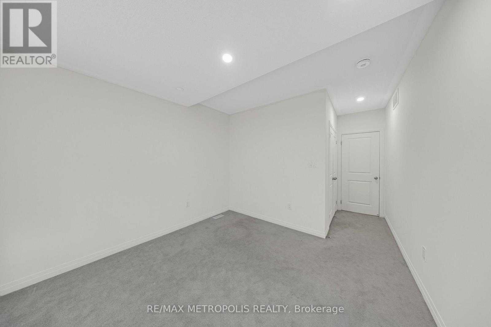 35 Clipper Lane, Clarington, Ontario  L1C 4B1 - Photo 27 - E12884000