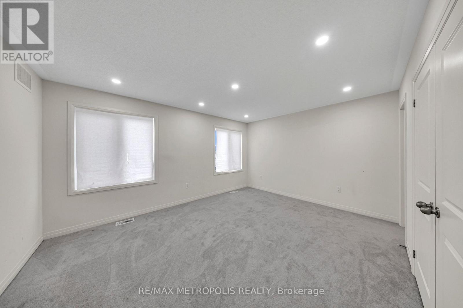 35 Clipper Lane, Clarington, Ontario  L1C 4B1 - Photo 33 - E12884000