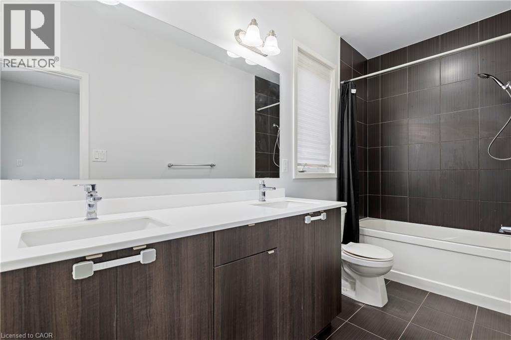 193 Huguenot Road, Oakville, Ontario  L6H 0L6 - Photo 37 - 40812189