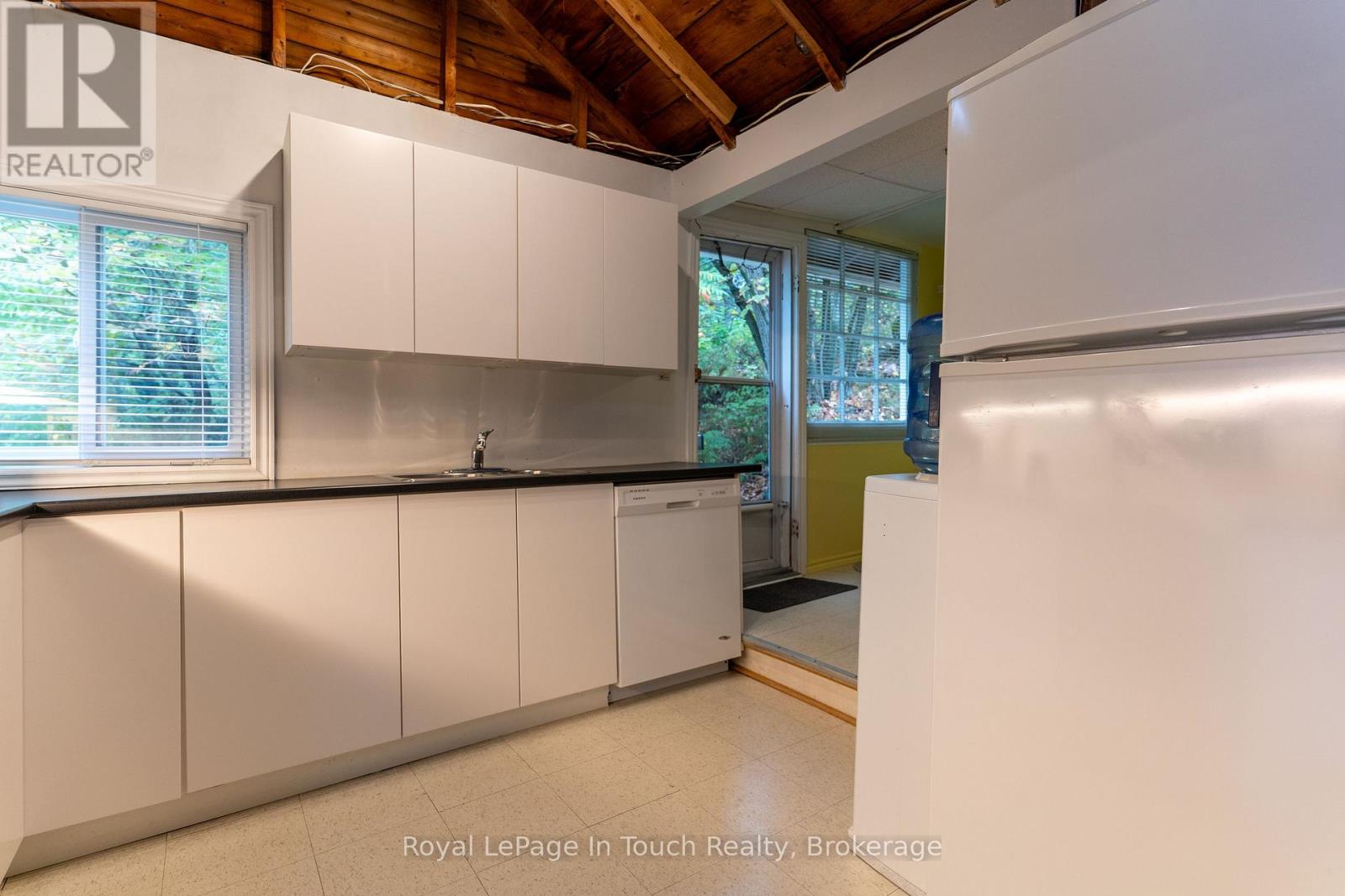 13182 Georgian Bay Shore, Georgian Bay, Ontario  P0E 1E0 - Photo 40 - X12883992