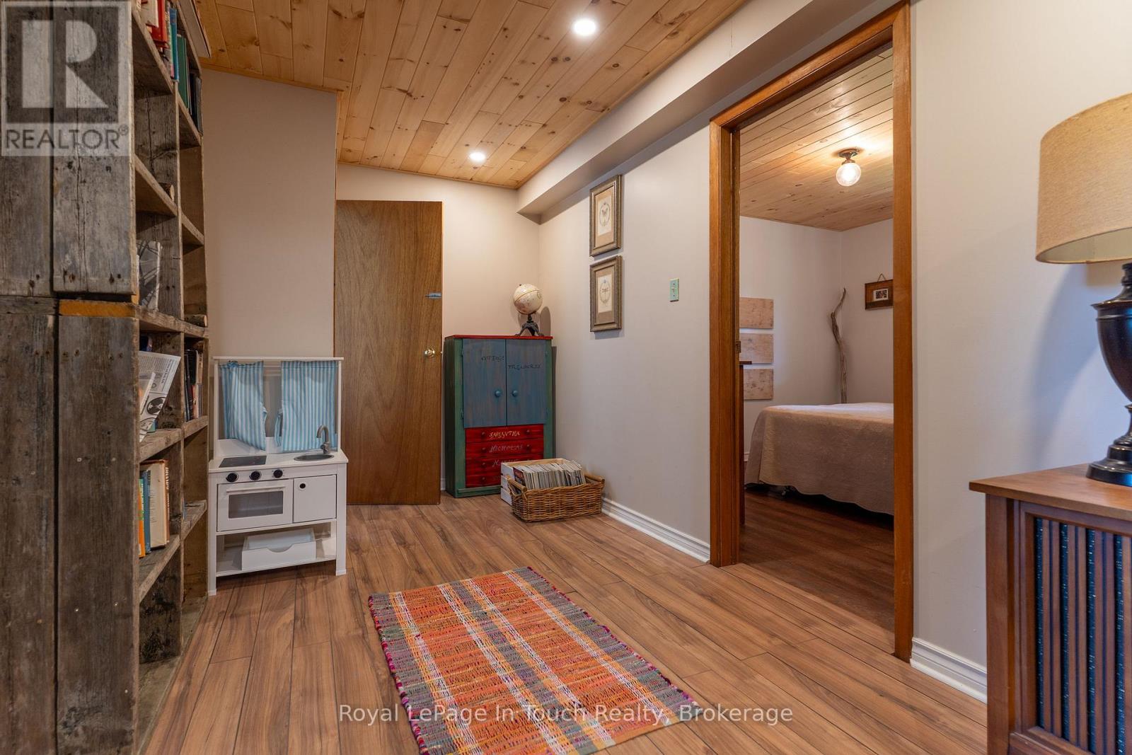 3098 Island 1040, Georgian Bay, Ontario  P0E 1E0 - Photo 17 - X12884008