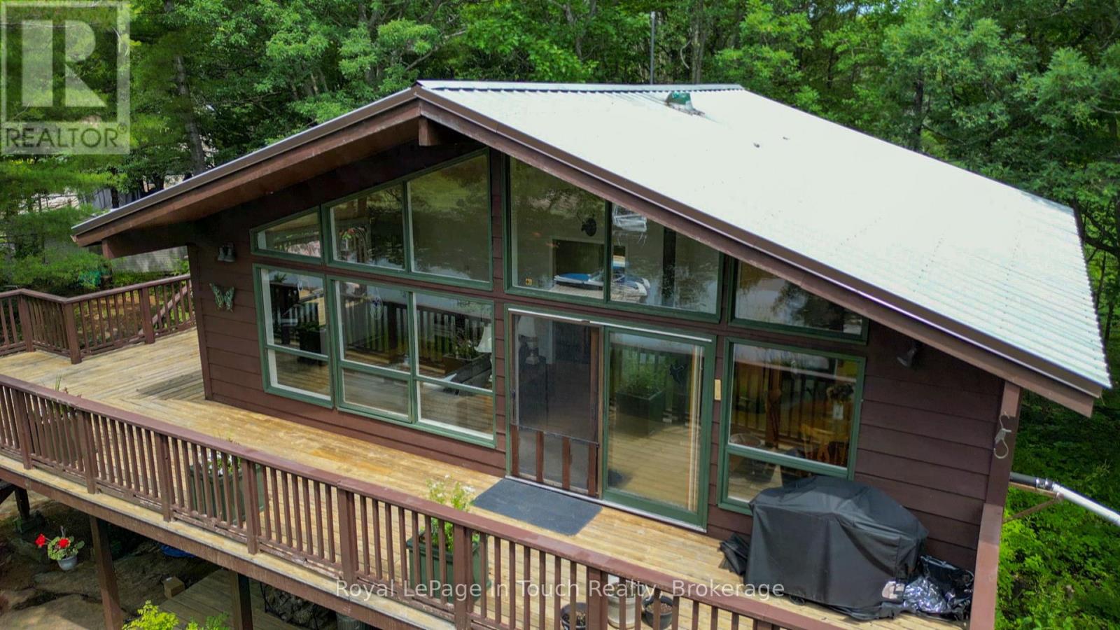 3098 Island 1040, Georgian Bay, Ontario  P0E 1E0 - Photo 36 - X12884008