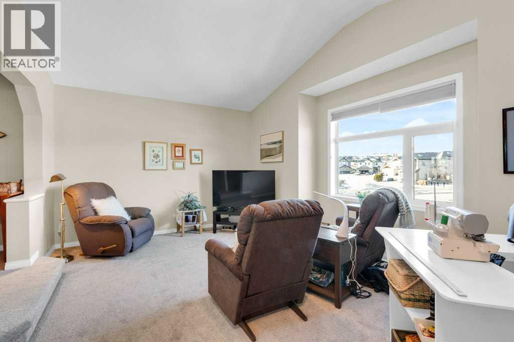 210 Kincora Place Nw, Calgary, Alberta  T3R 1K6 - Photo 13 - A2290266