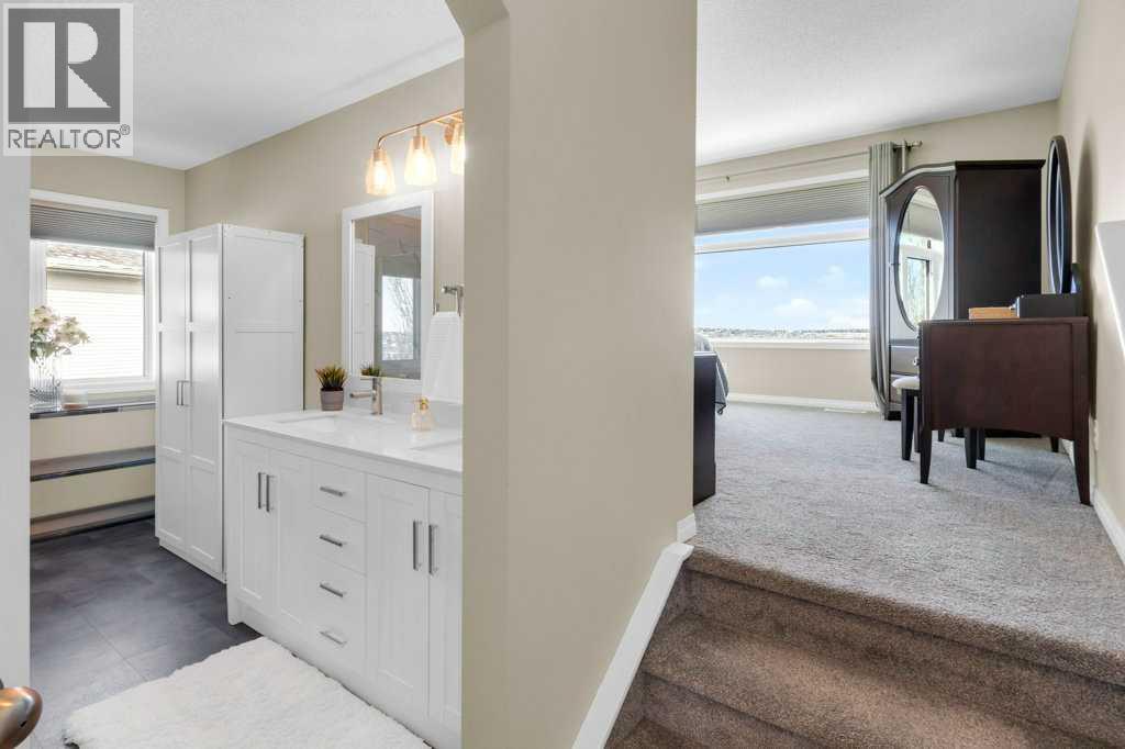 210 Kincora Place Nw, Calgary, Alberta  T3R 1K6 - Photo 16 - A2290266