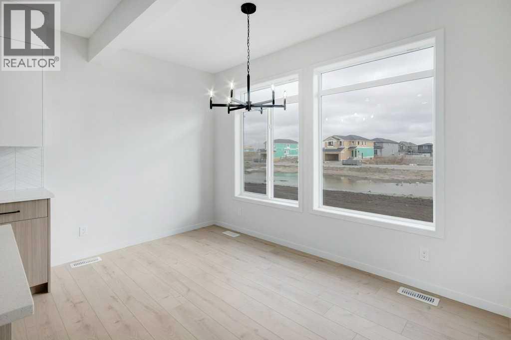 370 Corner Glen Way Ne, Calgary, Alberta  T3N 2P1 - Photo 9 - A2293393