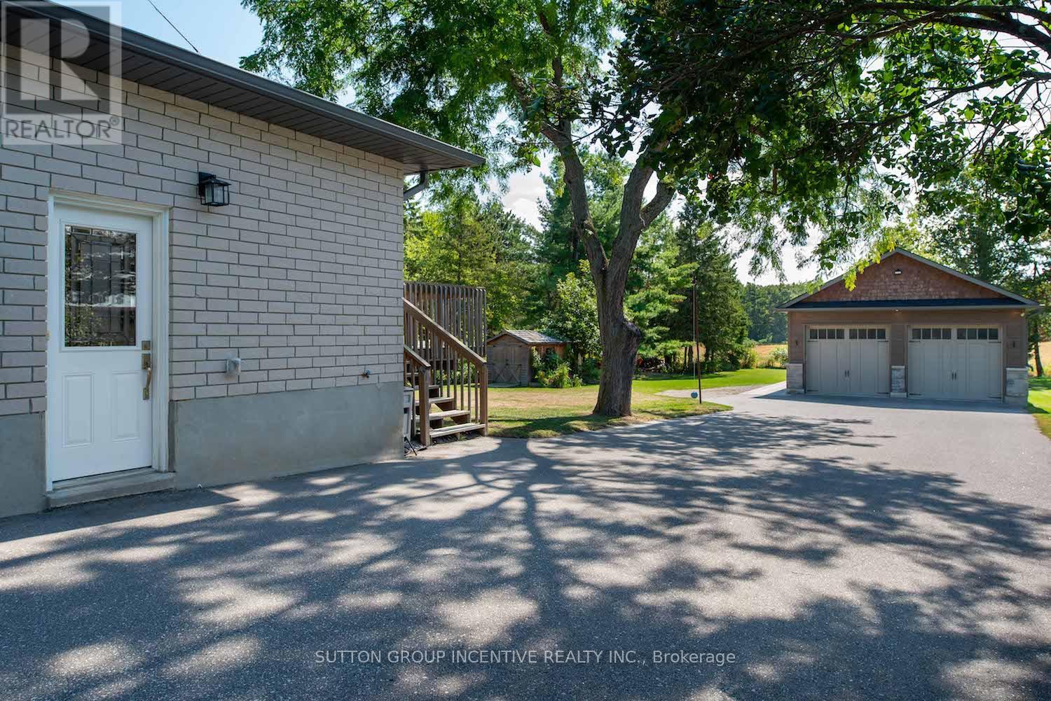 1193 Sunnidale Road, Springwater, Ontario  L9X 0T4 - Photo 5 - S12883962