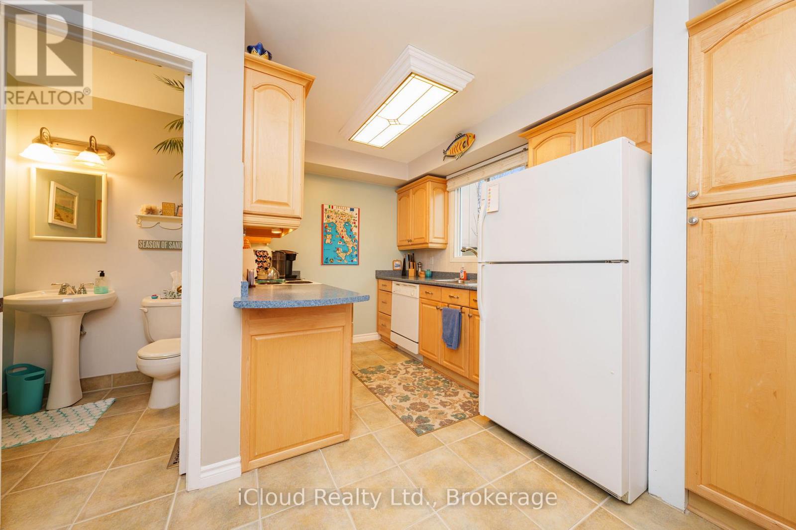 4 - 2385 Woodward Avenue, Burlington, Ontario  L7R 1V2 - Photo 18 - W12883978