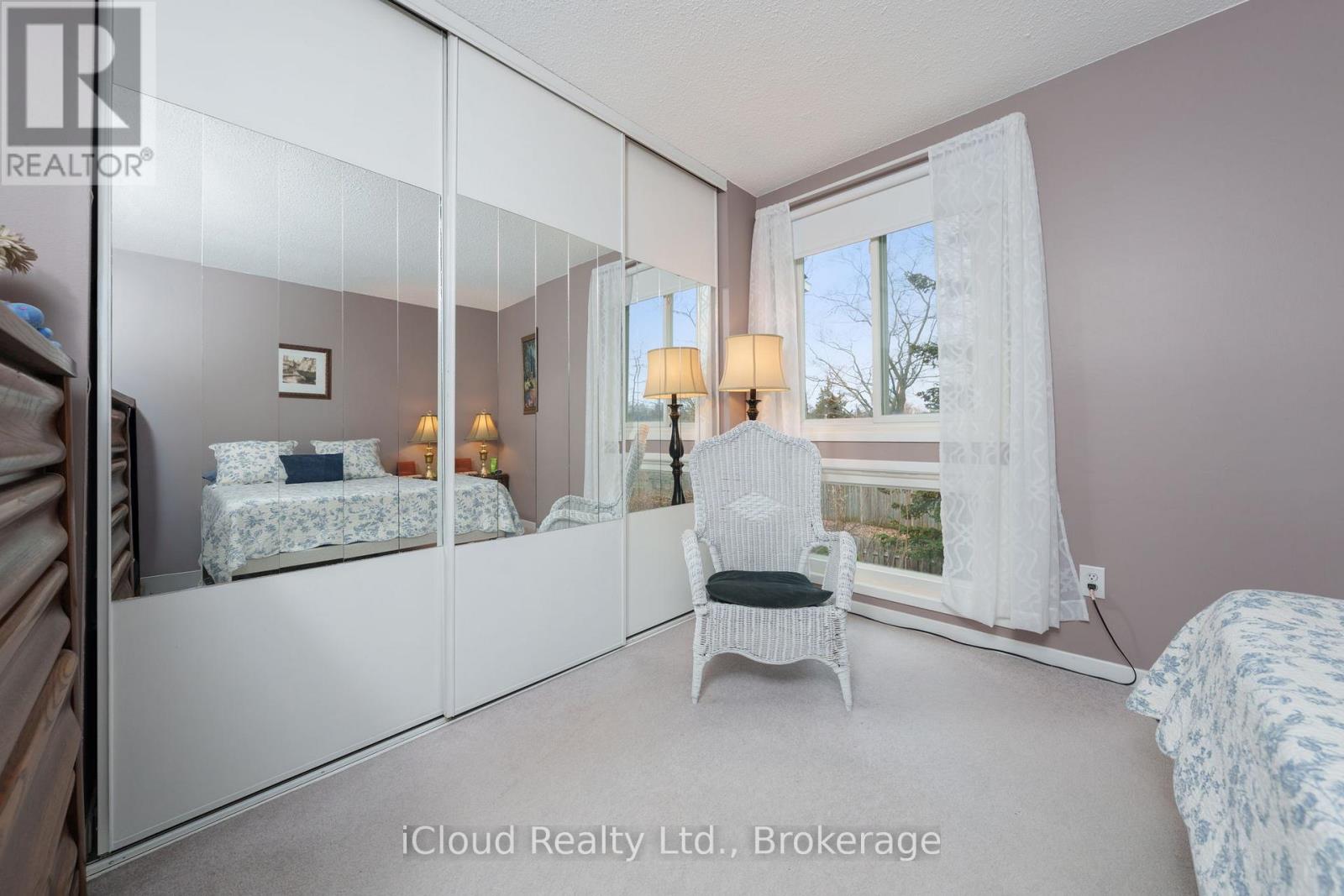 4 - 2385 Woodward Avenue, Burlington, Ontario  L7R 1V2 - Photo 28 - W12883978